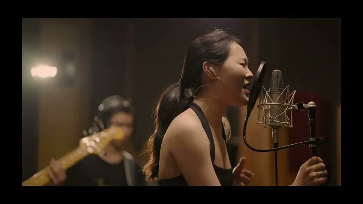 The Way You Make Me Feel Berklee Live Session 封面